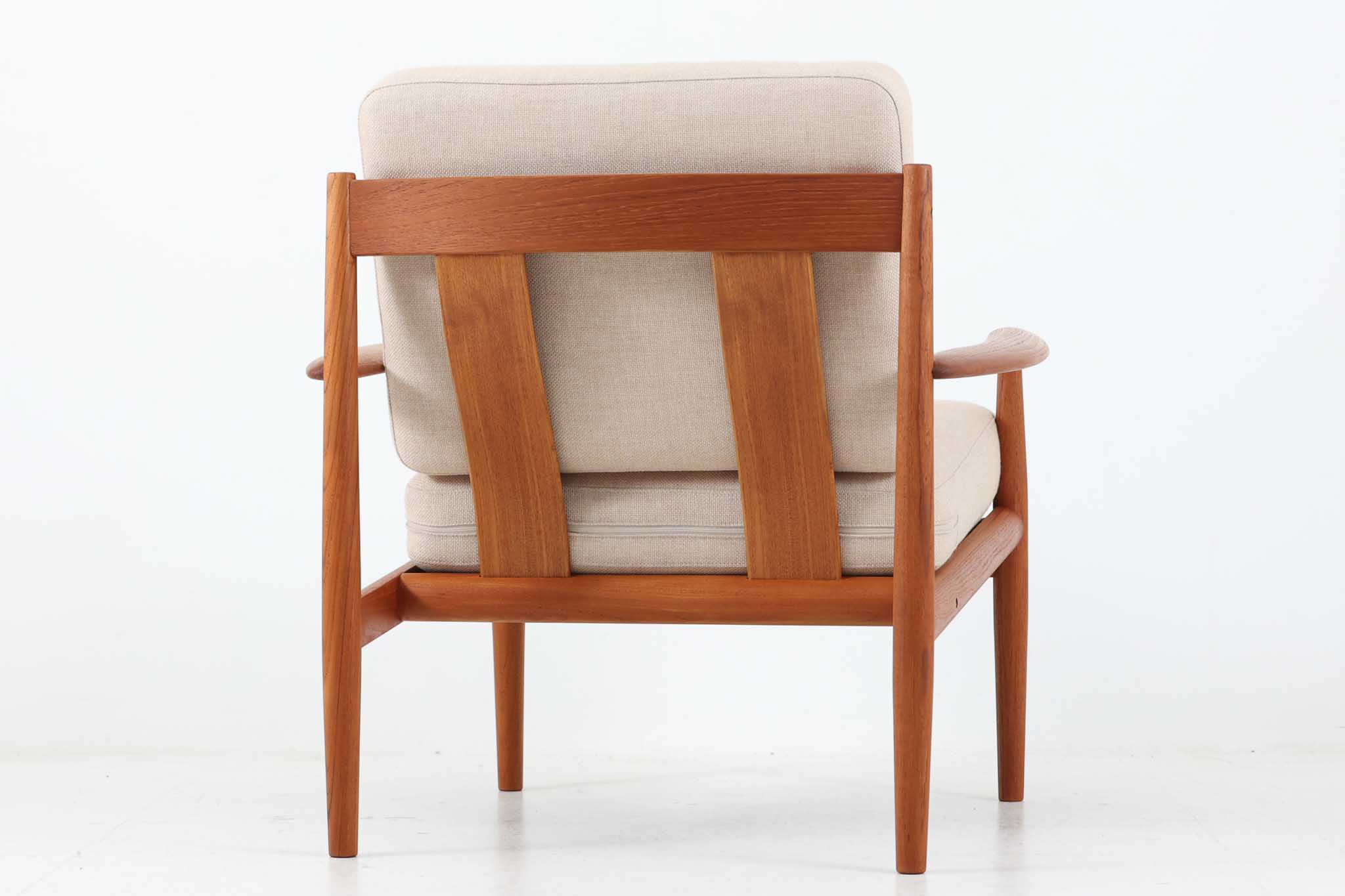 楽天市場】Grete Jalk(グレーテ・ヤルク) Model 118 シングルソファ