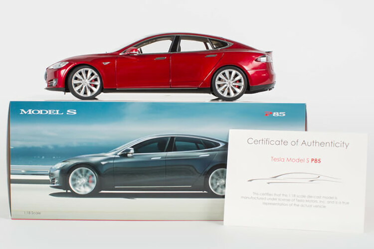楽天市場】テスラ特注 1/18 テスラ モデルS P85 レッドTesla Model S