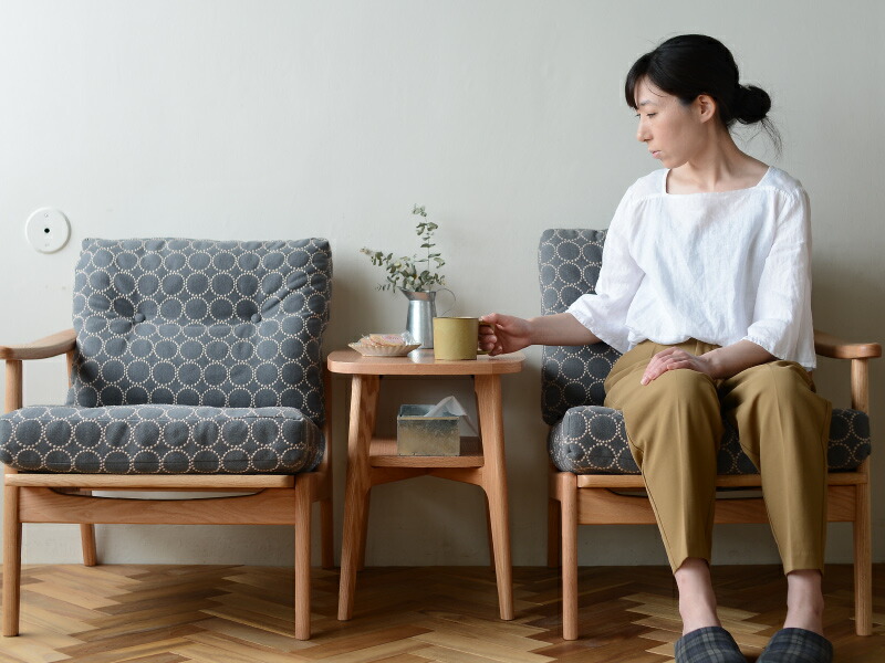 楽天市場】マルニ60+ サイドテーブル40 オーク : 生成りな暮らしのご