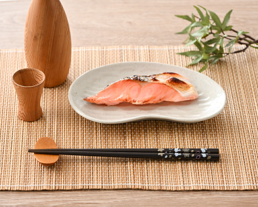 楽天市場】箸 食洗機対応 塗箸 桜うさぎ 5膳 セット / お箸 若狭塗 は