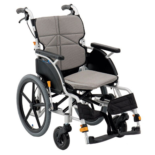 楽天市場】車椅子 軽量 低床【松永製作所 ネクストコア-プチ NEXT-20B