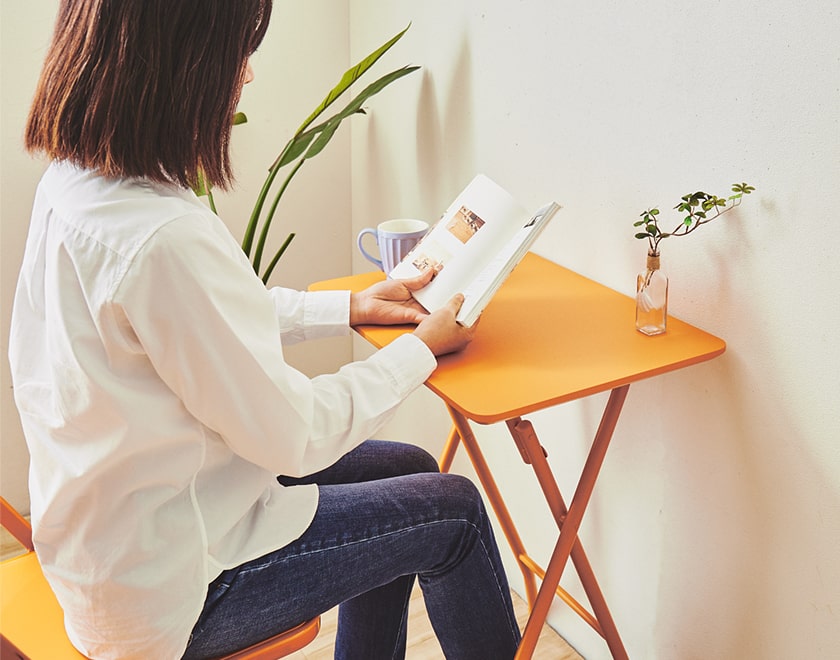 楽天市場】折りたたみテーブル 軽量 高さ70cm 耐荷重15kg スチール 全4