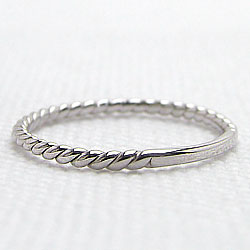 楽天市場】プラチナ ツイストリング シンプルリング Pt900 ピンキー