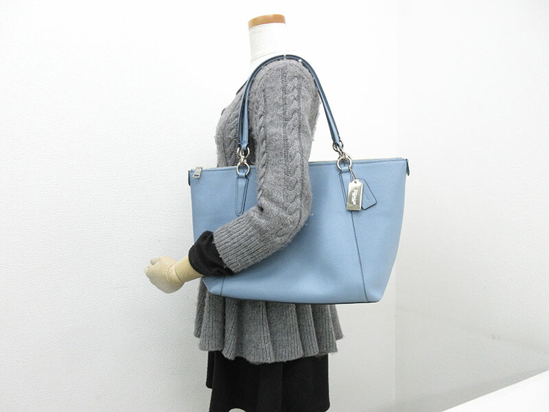 楽天市場】COACH(コーチ) トートバッグ ショルダー F57526 水色 レザー