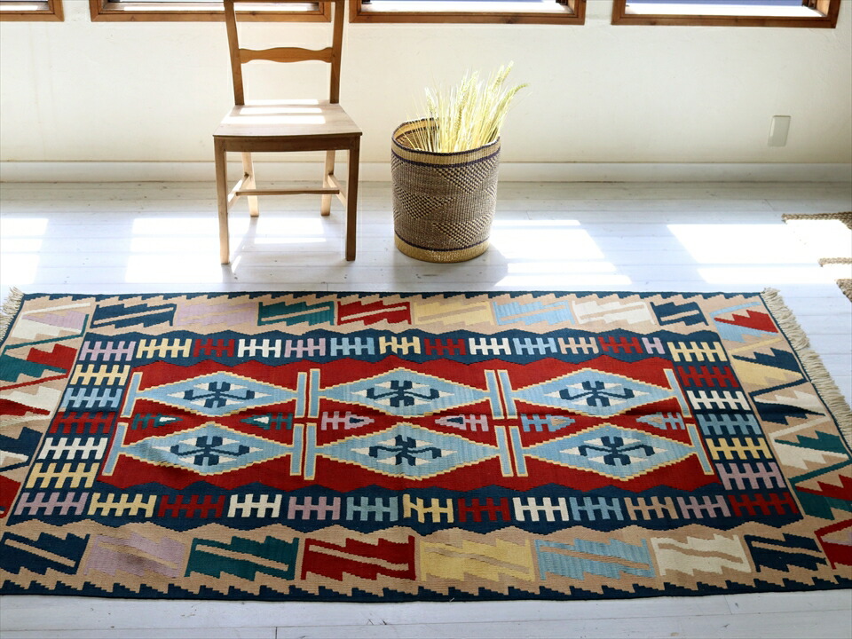 楽天市場】トルコの手織りキリム・カイセリ・カリヨラ 221×134cm6つの