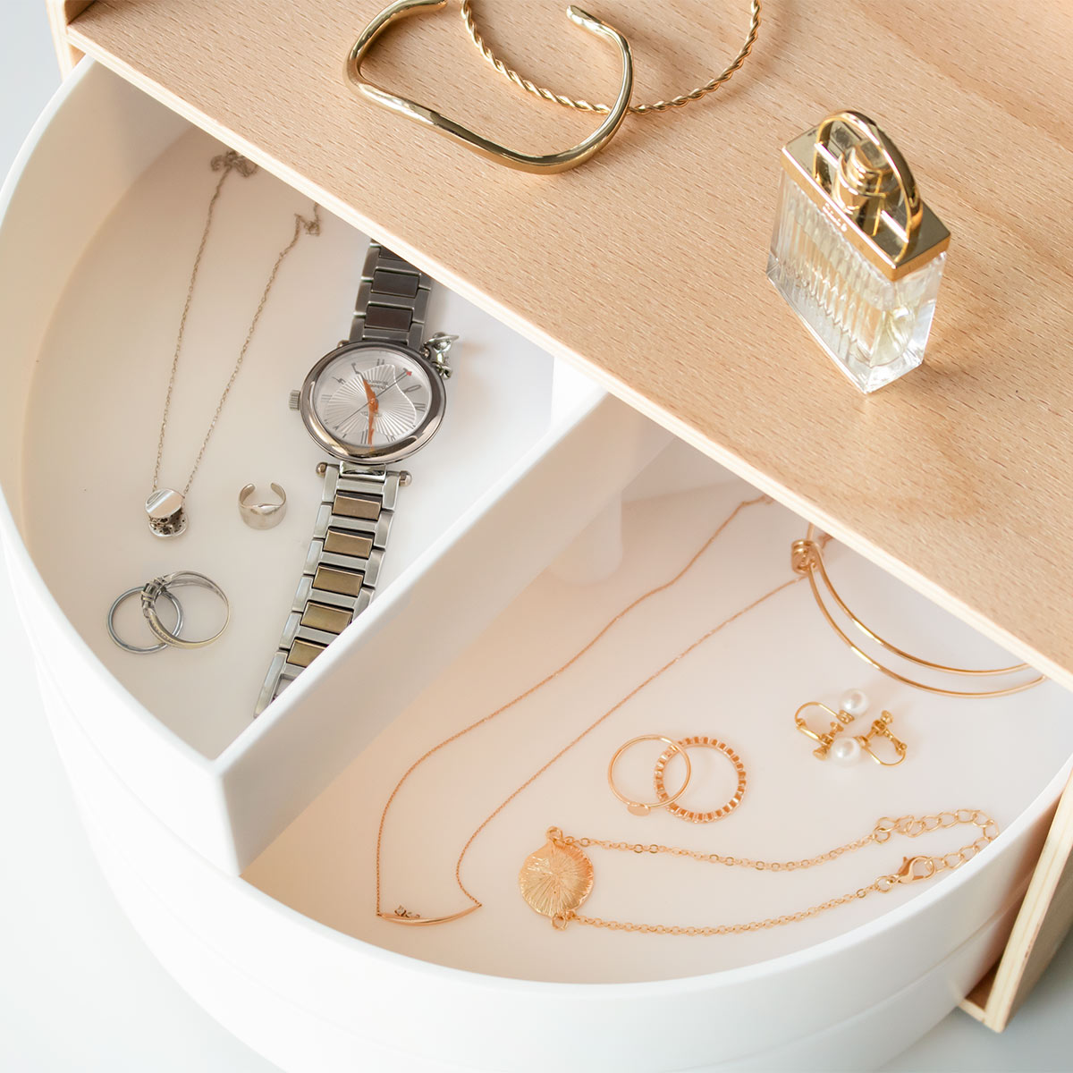 楽天市場】小物収納 ムーナ 回転式 アクセサリーケース 収納 アンブラ