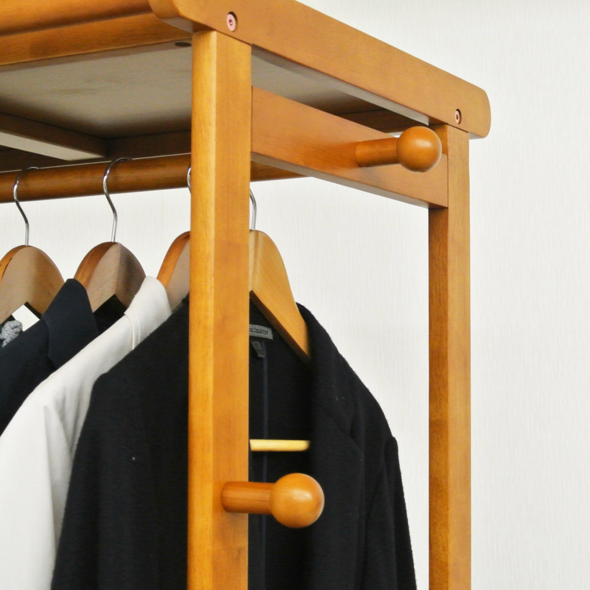 楽天市場】ハンガーラック カーテン付 幅92cm キャスター付 木製