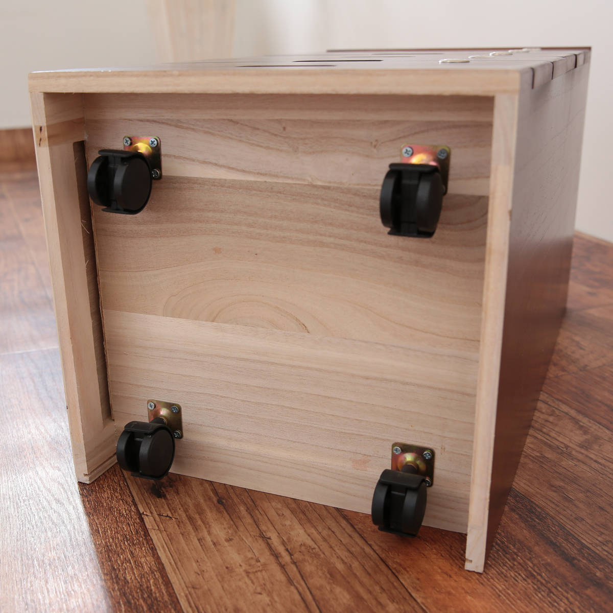 楽天市場】チェスト 幅36cm 5段 桐製 鍵付き 隠しキャスター （ 桐