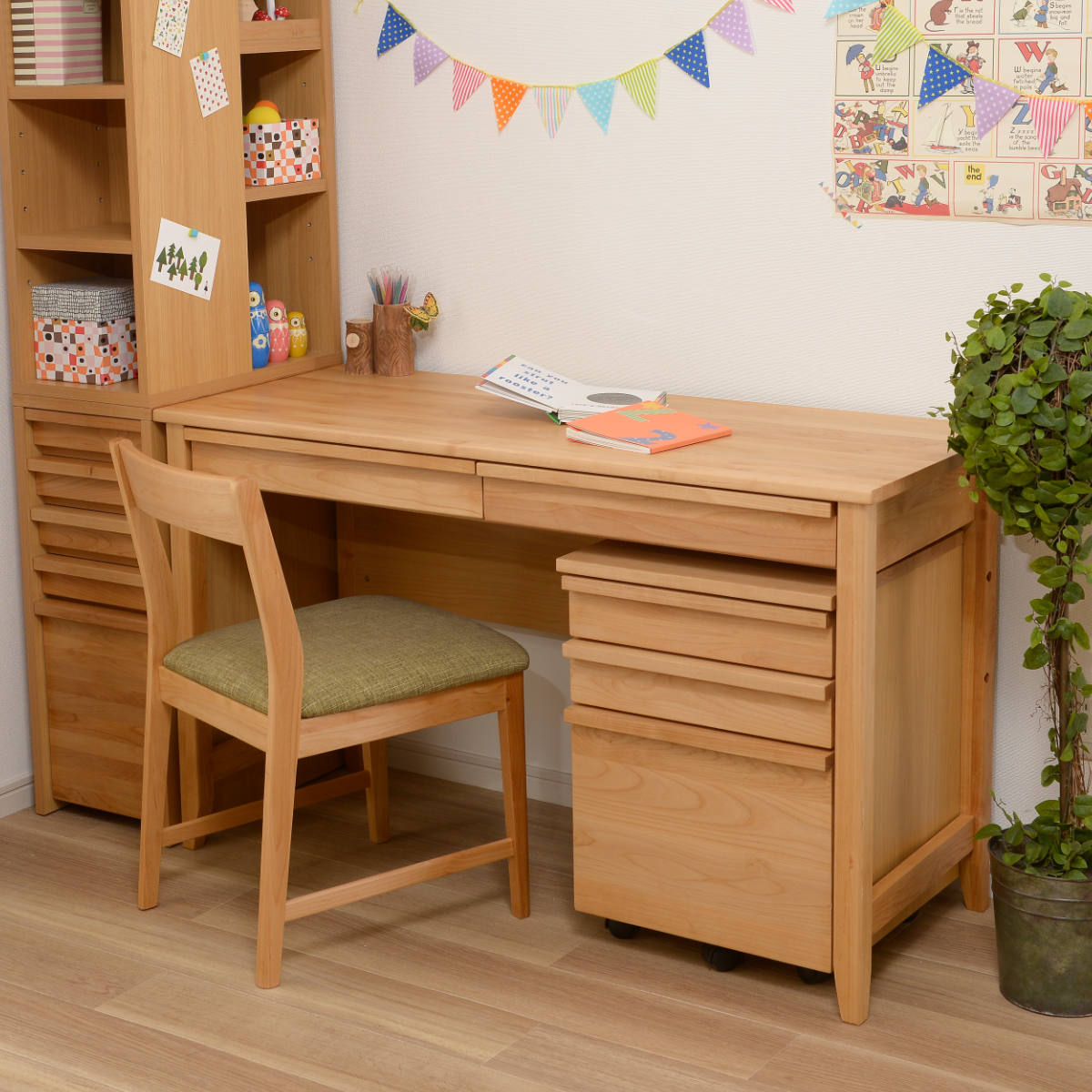 楽天市場】学習机 幅120cm 引出し付 トライA （ デスク 学習デスク 机