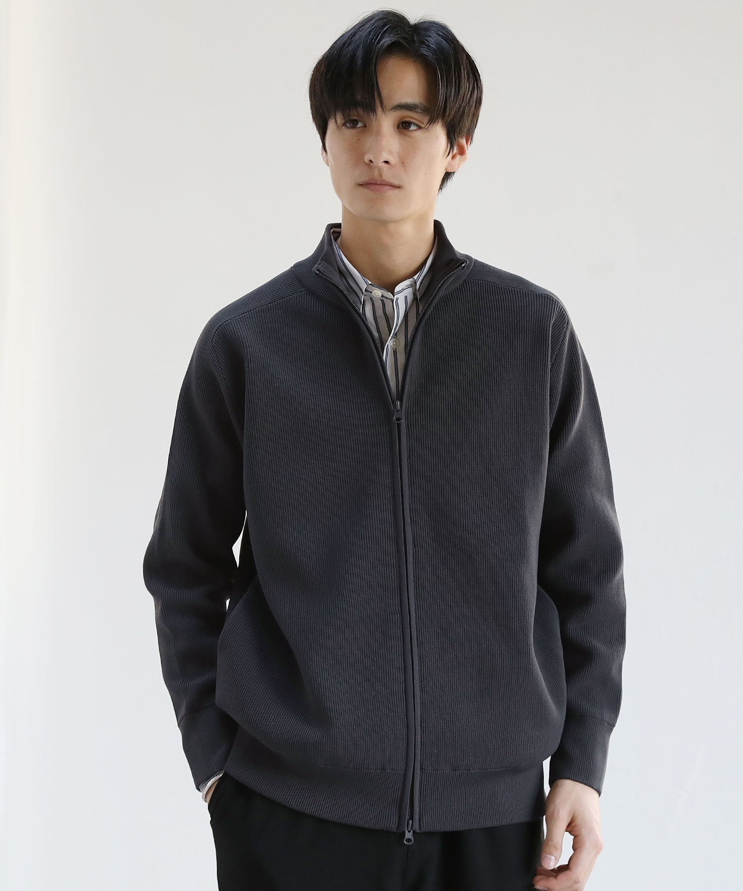 THE CASUAL｜4wayストレッチドライバーズニット | Rakuten Fashion