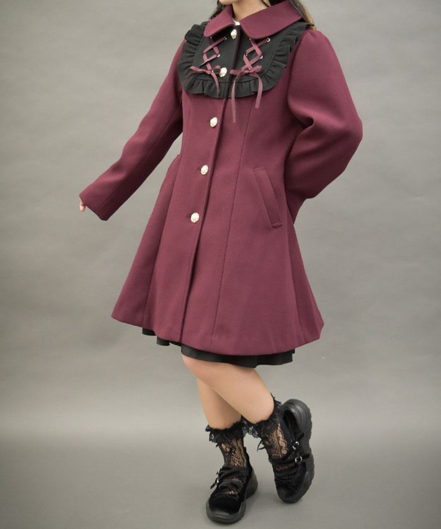 axes femme｜ブロッキングフリルコート | Rakuten Fashion(楽天