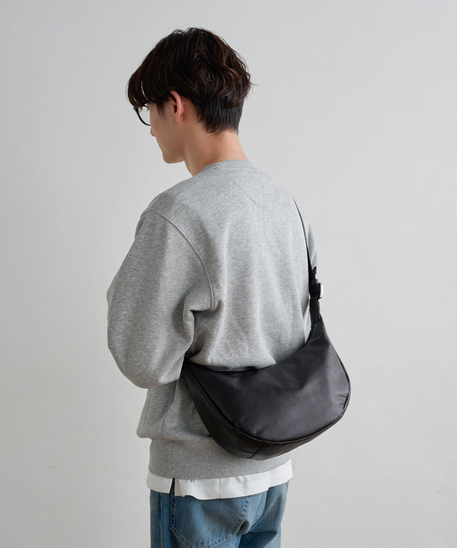 russet｜《3/4~価格改定》ソフトレザーラウンドショルダーバッグ