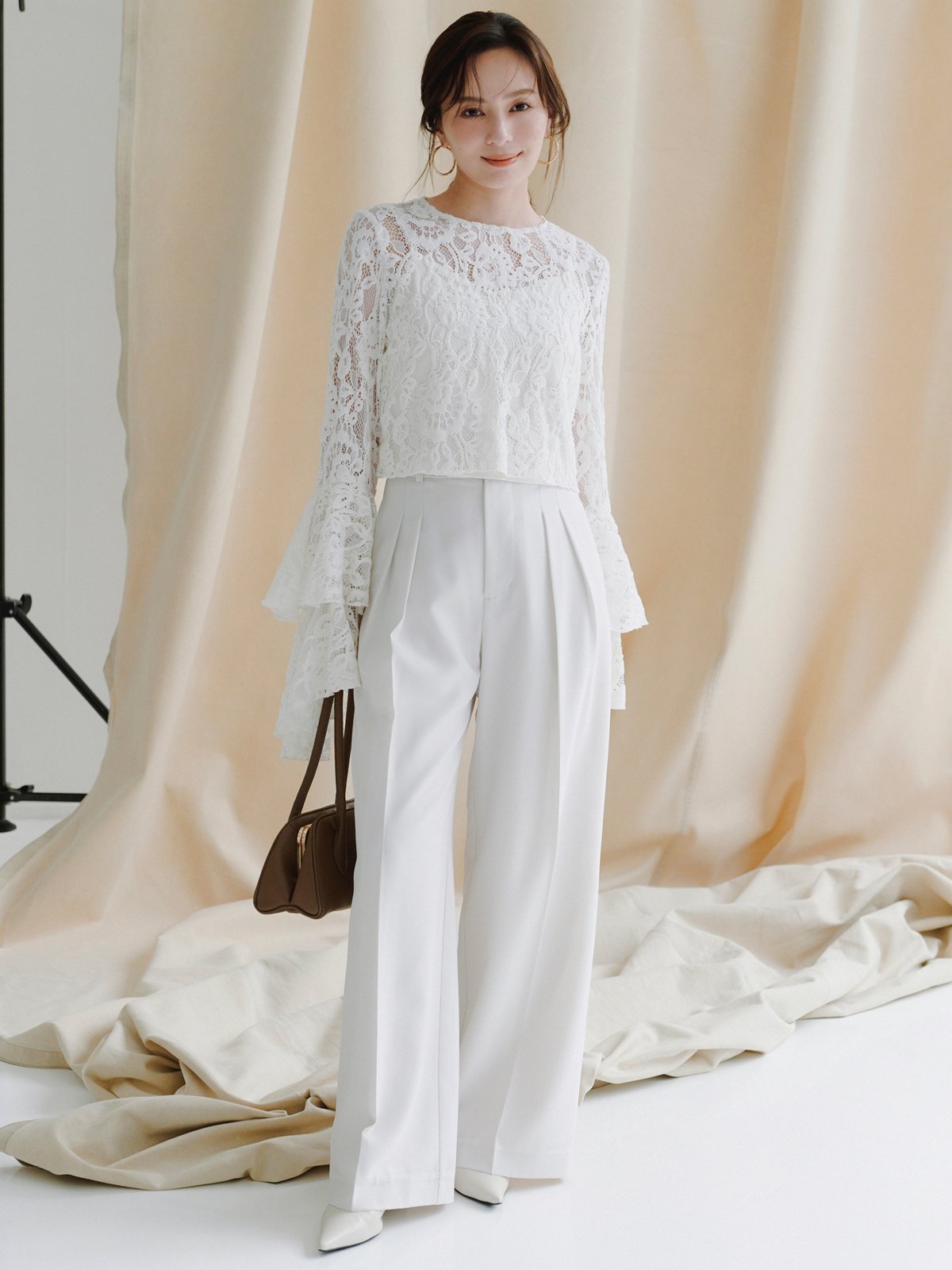 anuans｜ミッドウェイトツータックワイドパンツ | Rakuten Fashion