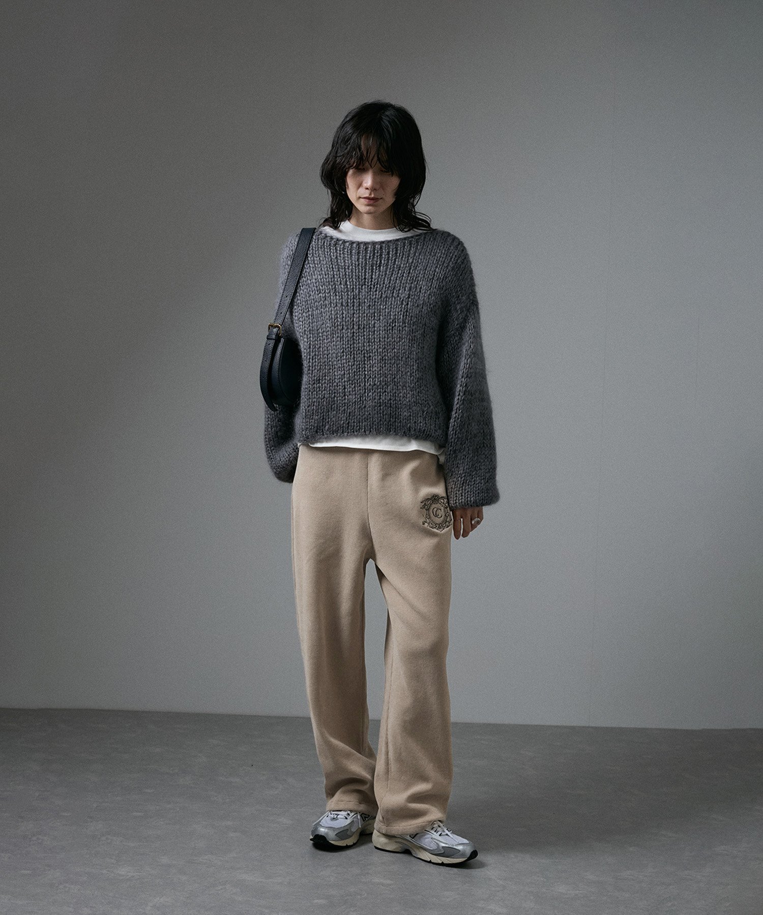 サロンアダムエロペ☆エンブロイダリースウェットパンツ☆タンクトップ