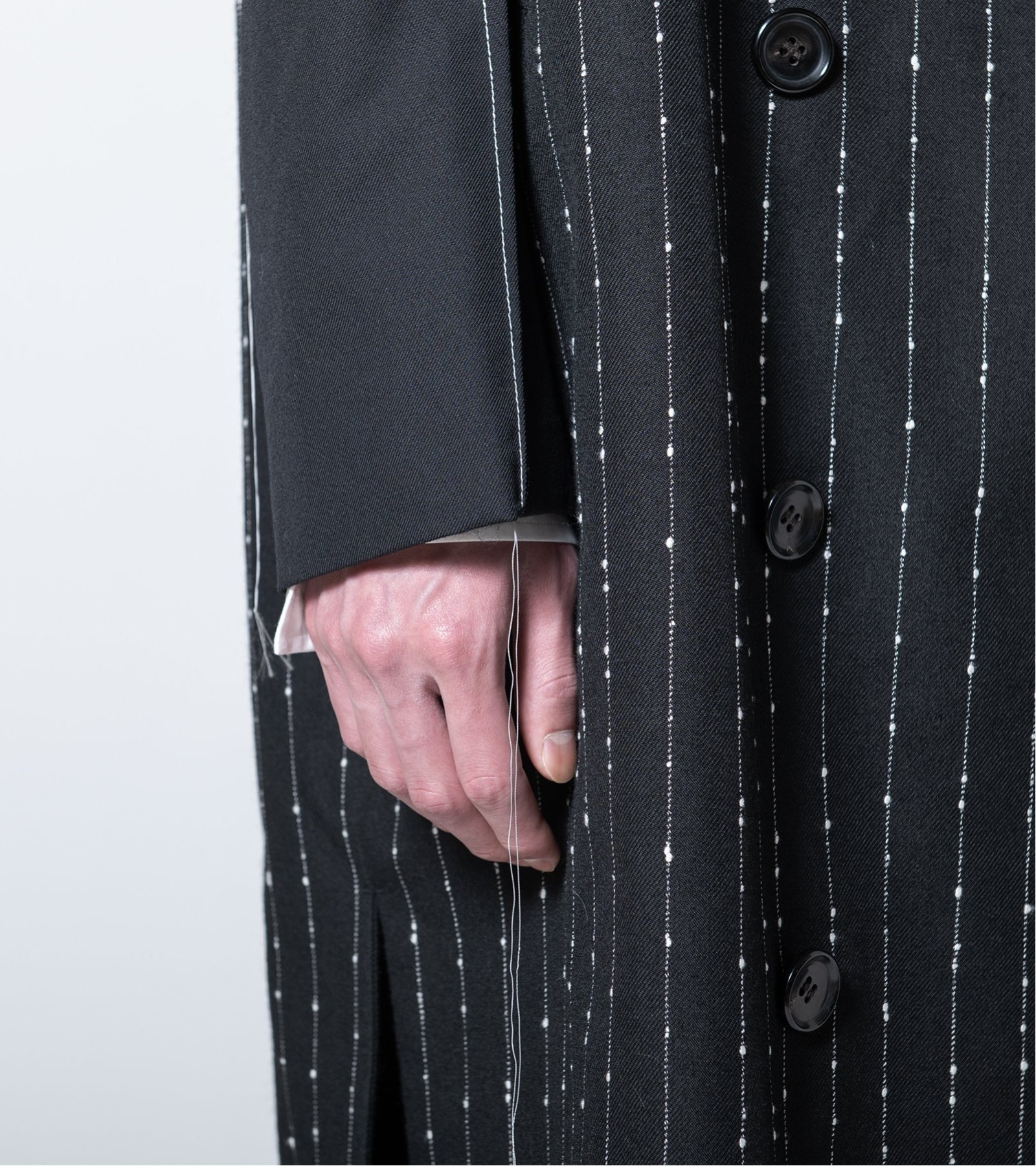 サルバム sulvam スラッシュ ロング コート sulvam｜<sulvam>ワイドストライプクラシックステッチロングコート