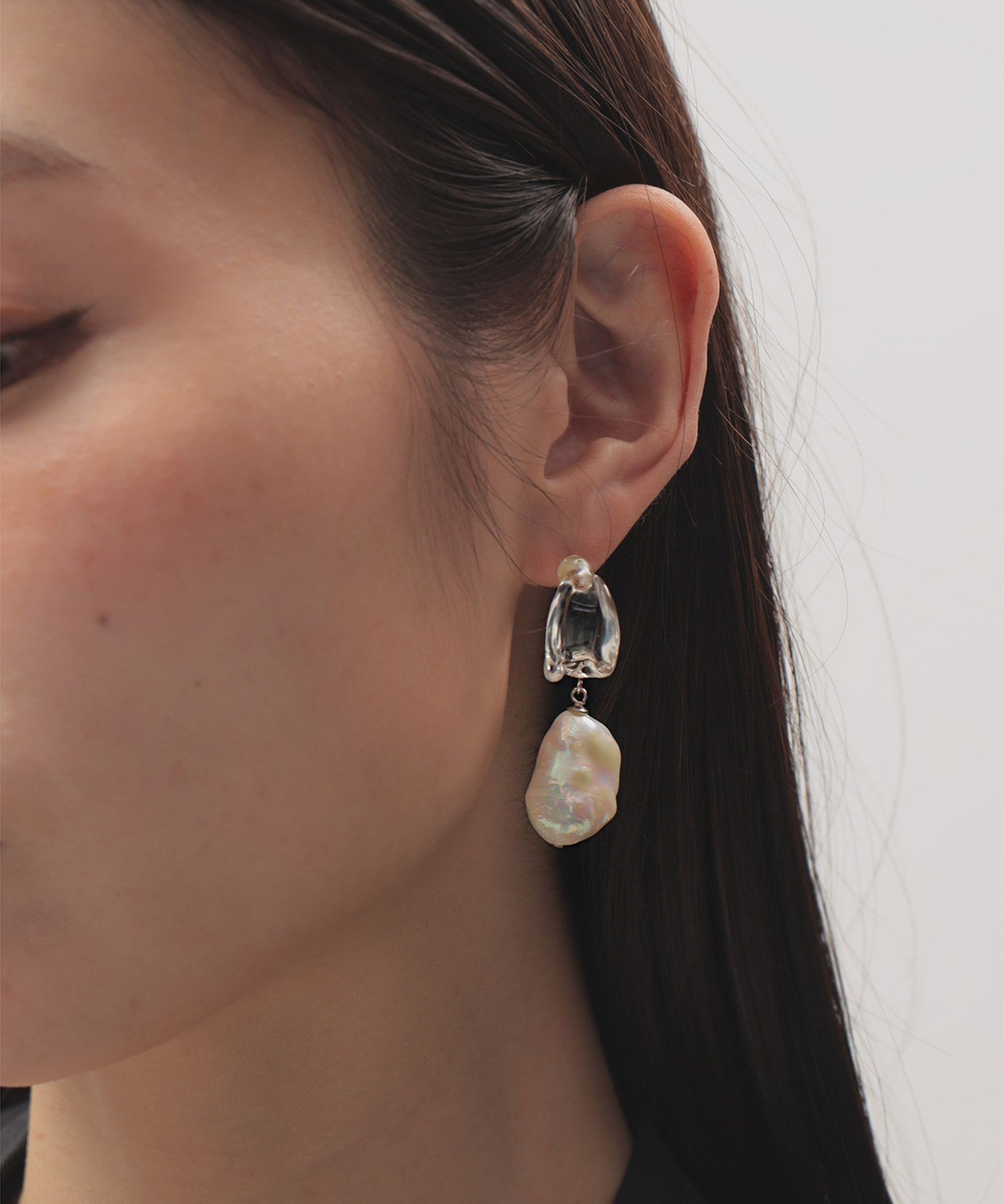 TOMORROWLAND｜【別注】januka バロックパールピアス | Rakuten