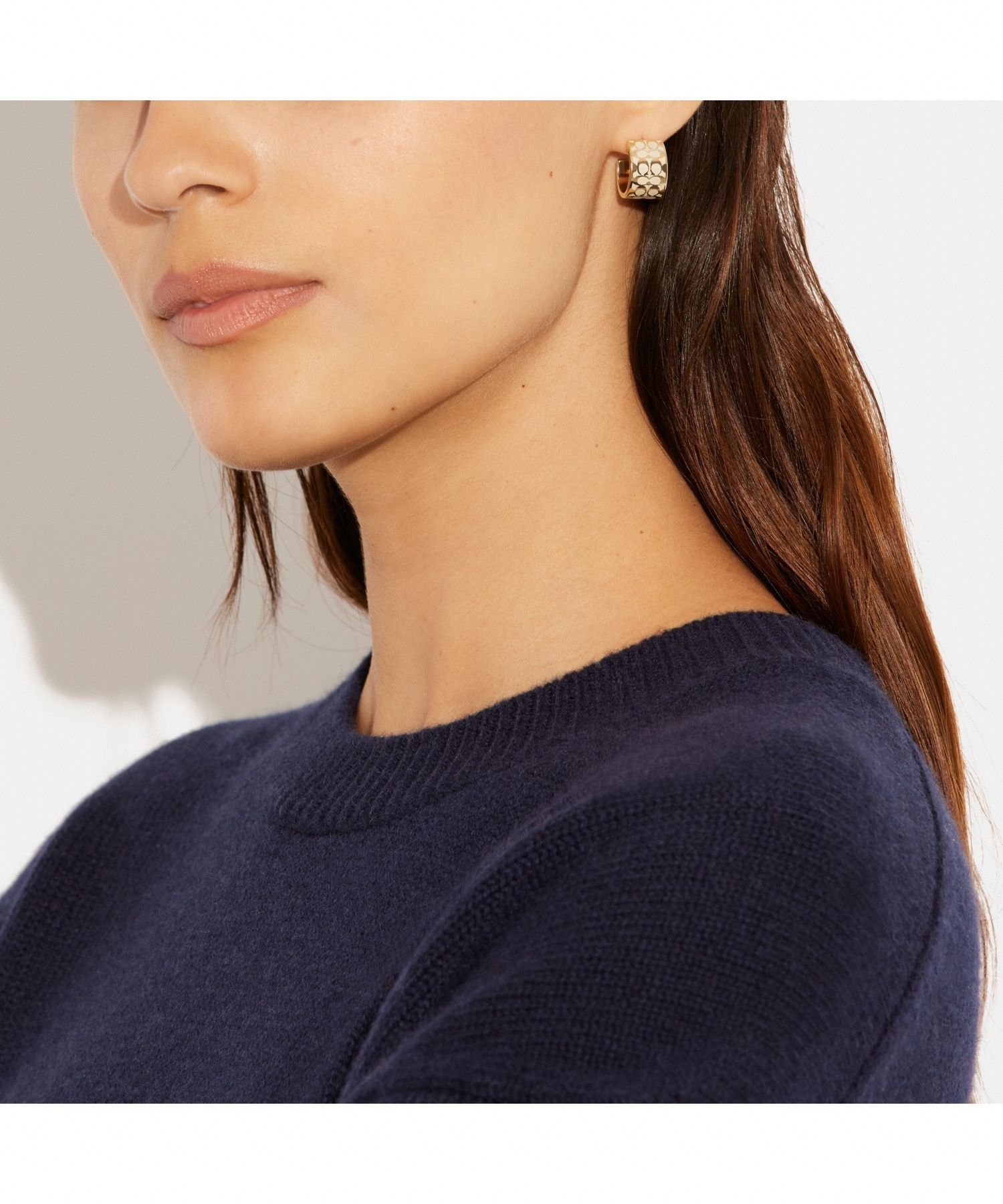 COACH OUTLET｜【公式】シグネチャー ハギー ピアス | Rakuten Fashion