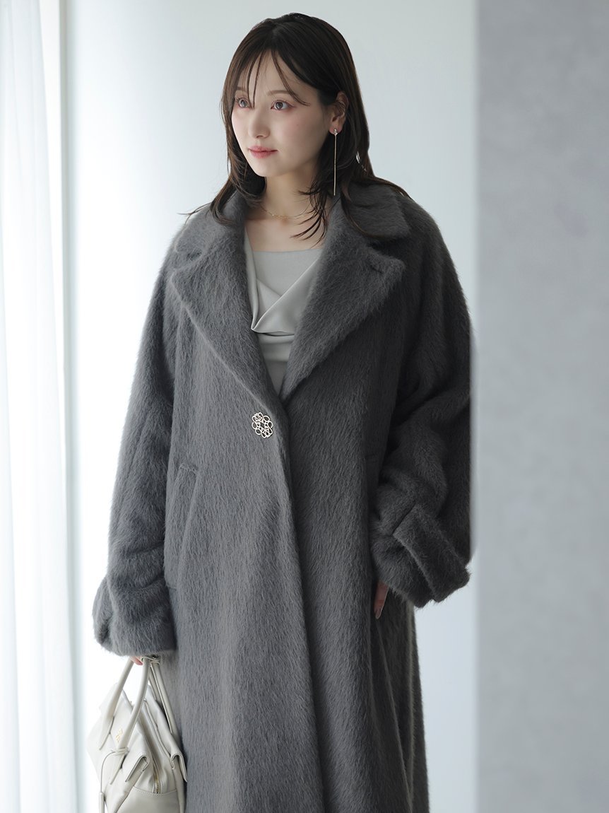 SNIDEL｜ブローチ付きシャギーロングコート | Rakuten Fashion(楽天