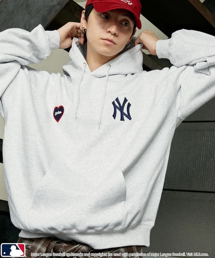 FREAK'S STORE｜別注 MLB SWEAT HOODIE/裏起毛スウェットパーカー