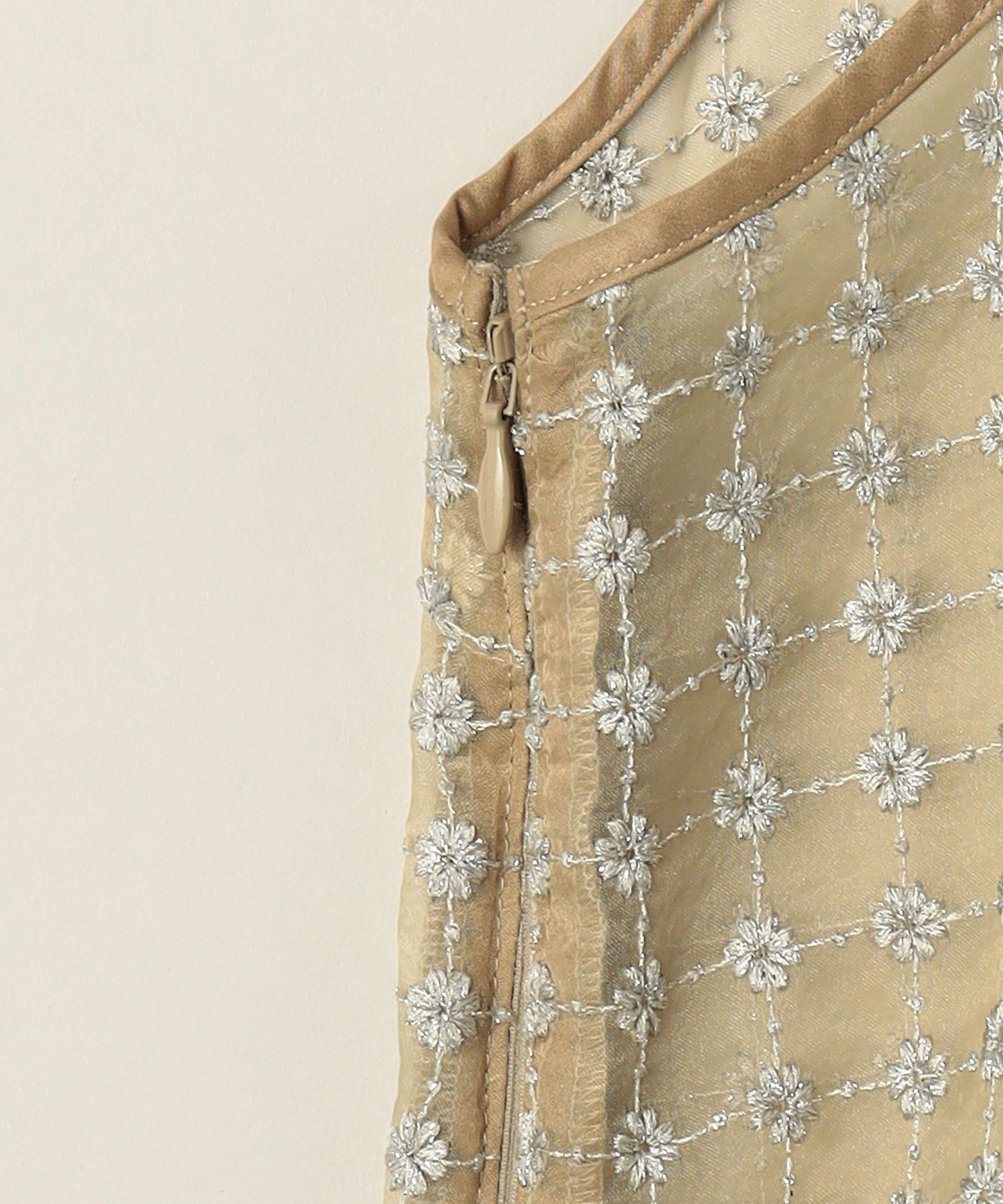 ATTISESSION エンブロイダリー ミニ ドレス ATTISESSION＞エンブロイダリー ミニ ドレス