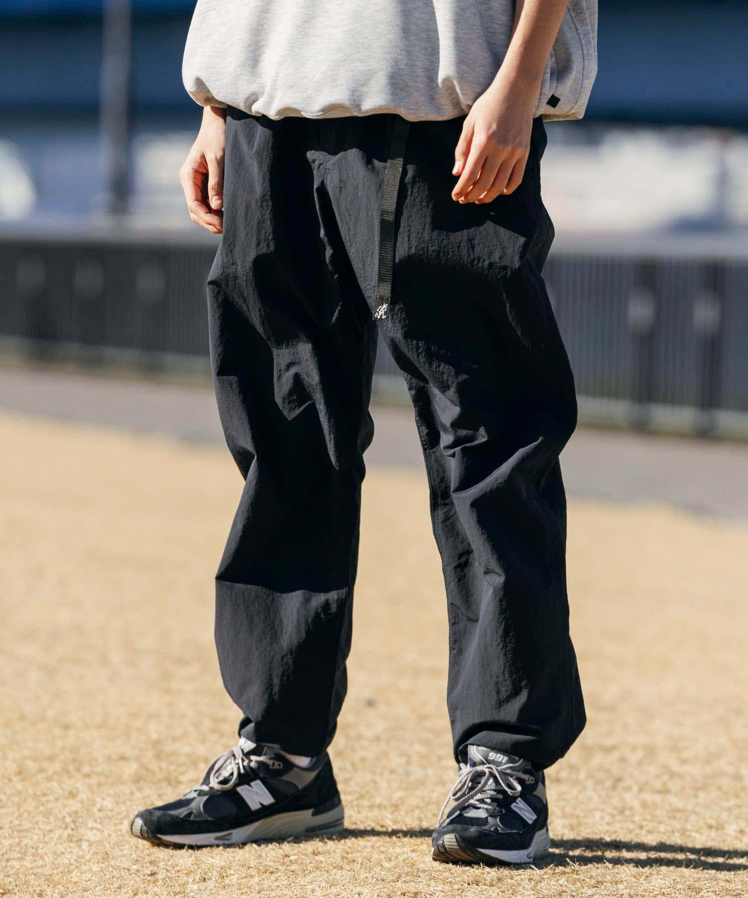 URBS｜Gramicci / LOWERCASE NYLON TRACK PANT | Rakuten Fashion(楽天