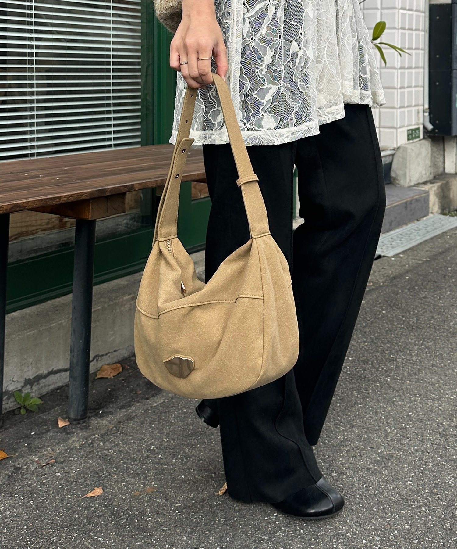 Thevon.｜【Yuna&Mayuコラボ企画】ニュアンスワンハンドルバッグ