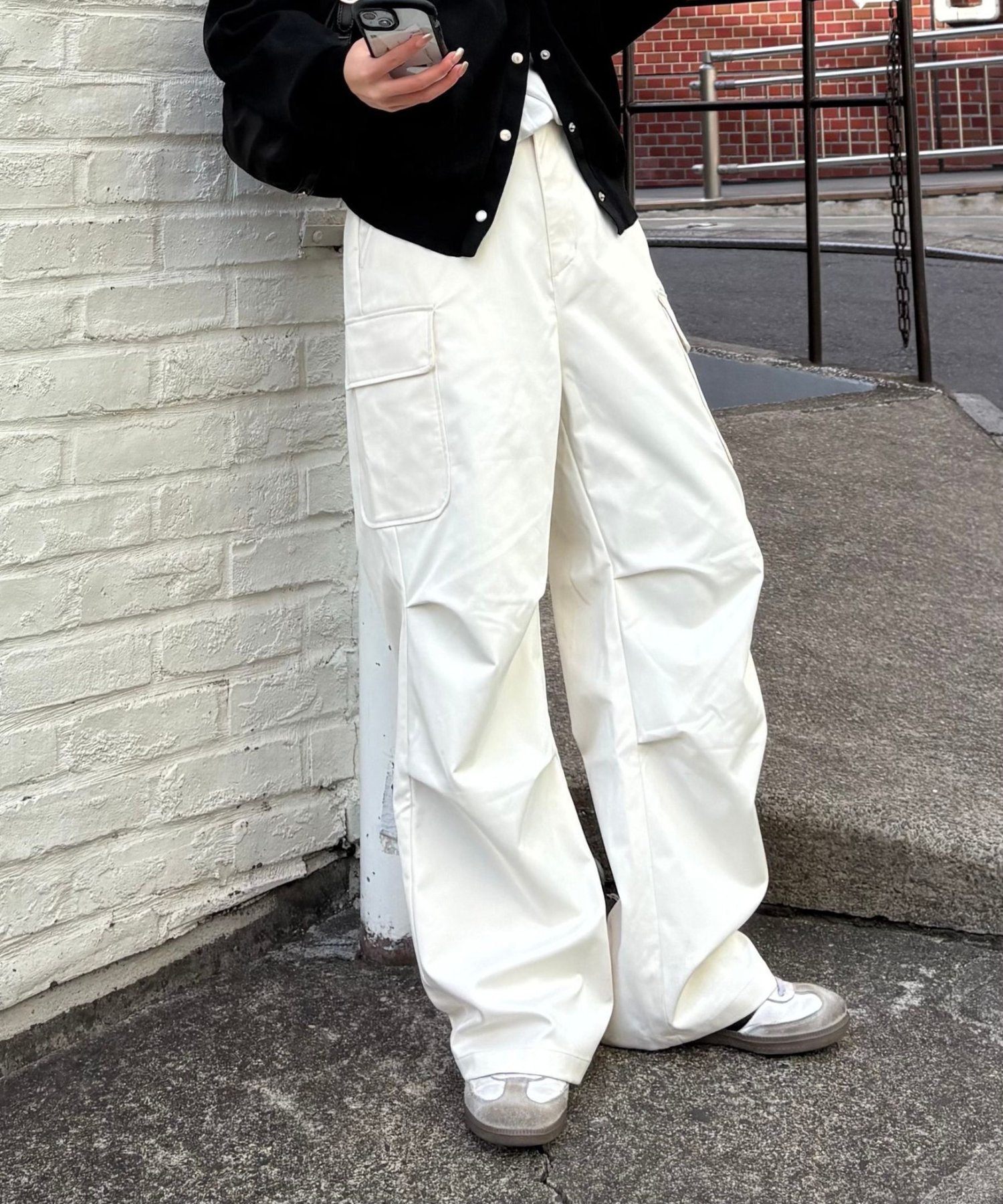 COLONY 2139｜タックカーゴパンツ | Rakuten Fashion(楽天ファッション