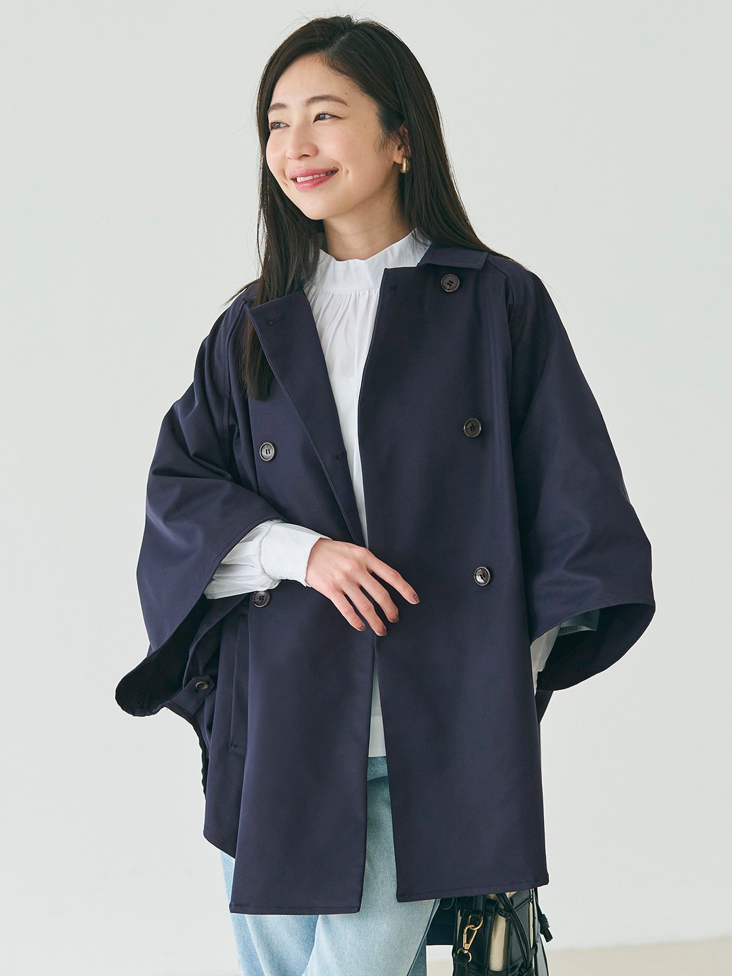 PISANO フード付きポンチョ ベージュネイビー