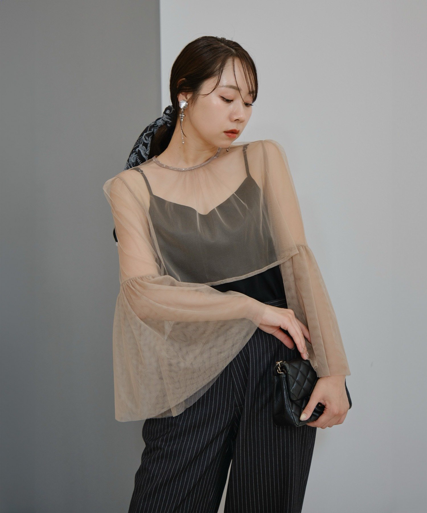 Leja｜Leja-シアーチュールベルスリーブペイントIラインワンピース