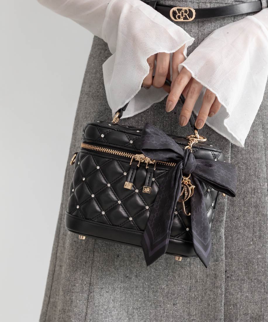 RANDA｜2WAY リボンチャームキルティングバニティバッグ | Rakuten