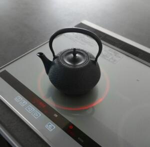 楽天市場】南部鉄器 鉄瓶 南部鉄瓶 南部アラレ 1.2L やかん ヤカン