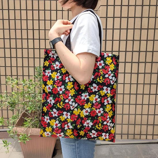 楽天市場】チリア 田川啓二 花柄ビーズ刺繍ポーチ エコバッグ付 : 田川