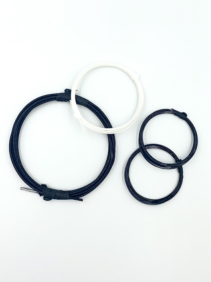 楽天市場】【 津軽用 三味線糸セット (黒白黒・特上) 2の糸テトロン