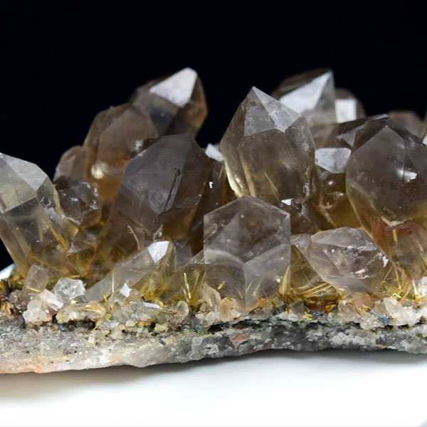 楽天市場】ゴールドルチルクォーツ AAAAA クラスター 原石 100