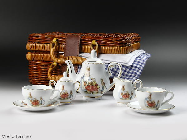 ピーターラビットティーセット バスケット付き ピーターラビットティー