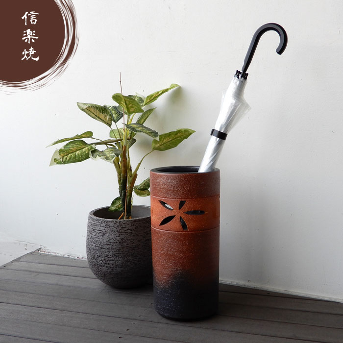 楽天市場】信楽焼 日本製 陶器 和風 かさ立て 傘立て 傘たて 傘入れ 傘