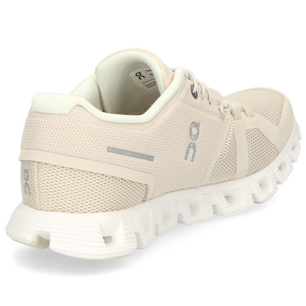 楽天市場】On オン レディース スニーカー スリッポン Cloud 5