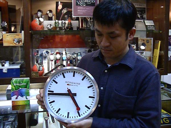 楽天市場】MONDAINE モンディーン 掛時計 ウォールクロック ホワイト