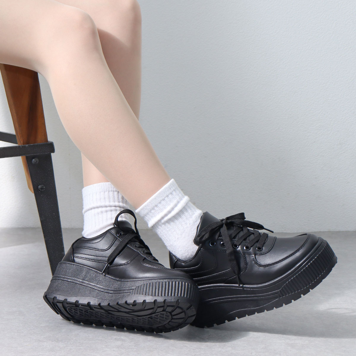 楽天市場】30%OFF 【ラスイチSALE】 スニーカー レディース 厚底 黒 白