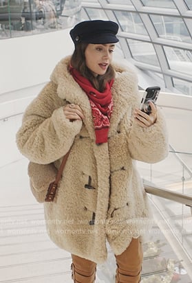 WornOnTV: Emily's beige fur coat on Emily in Paris | Lily Collins