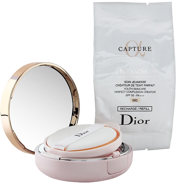 Dior Capture Dreamskin Moist & Perfect Cushion SPF 50 PA+++