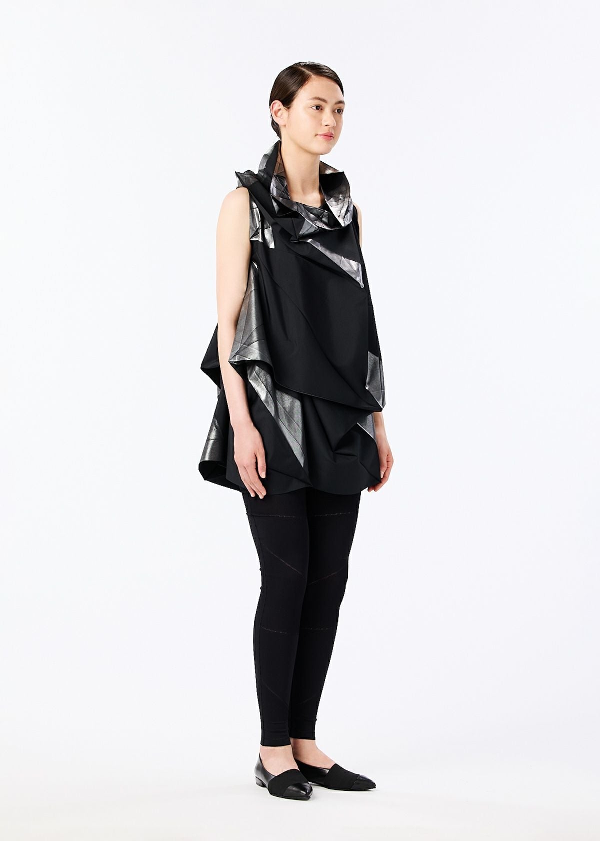 132 5. STANDARD – ISSEY MIYAKE ONLINE STORE