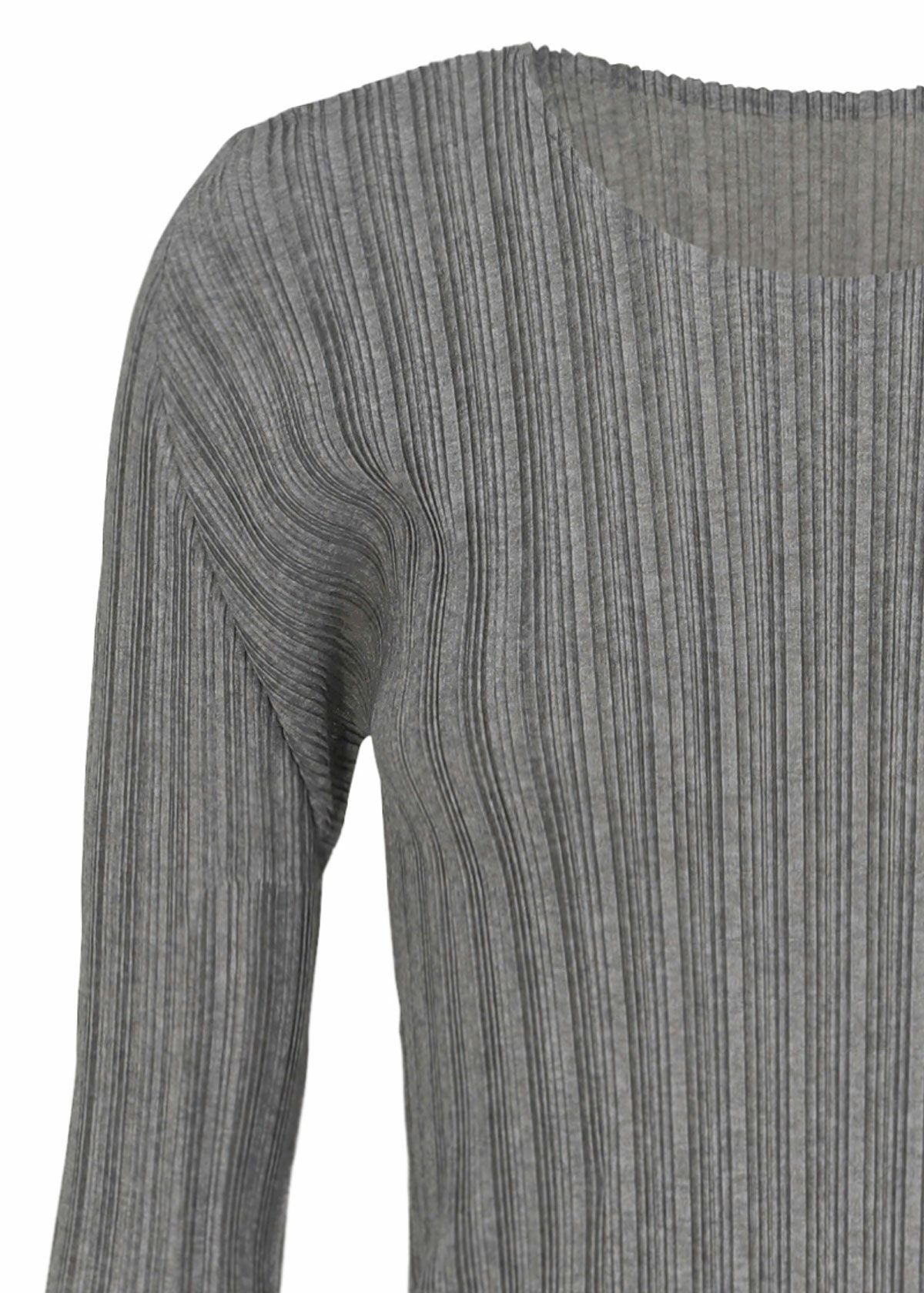 RIB PLEATS BASICS – ISSEY MIYAKE ONLINE STORE