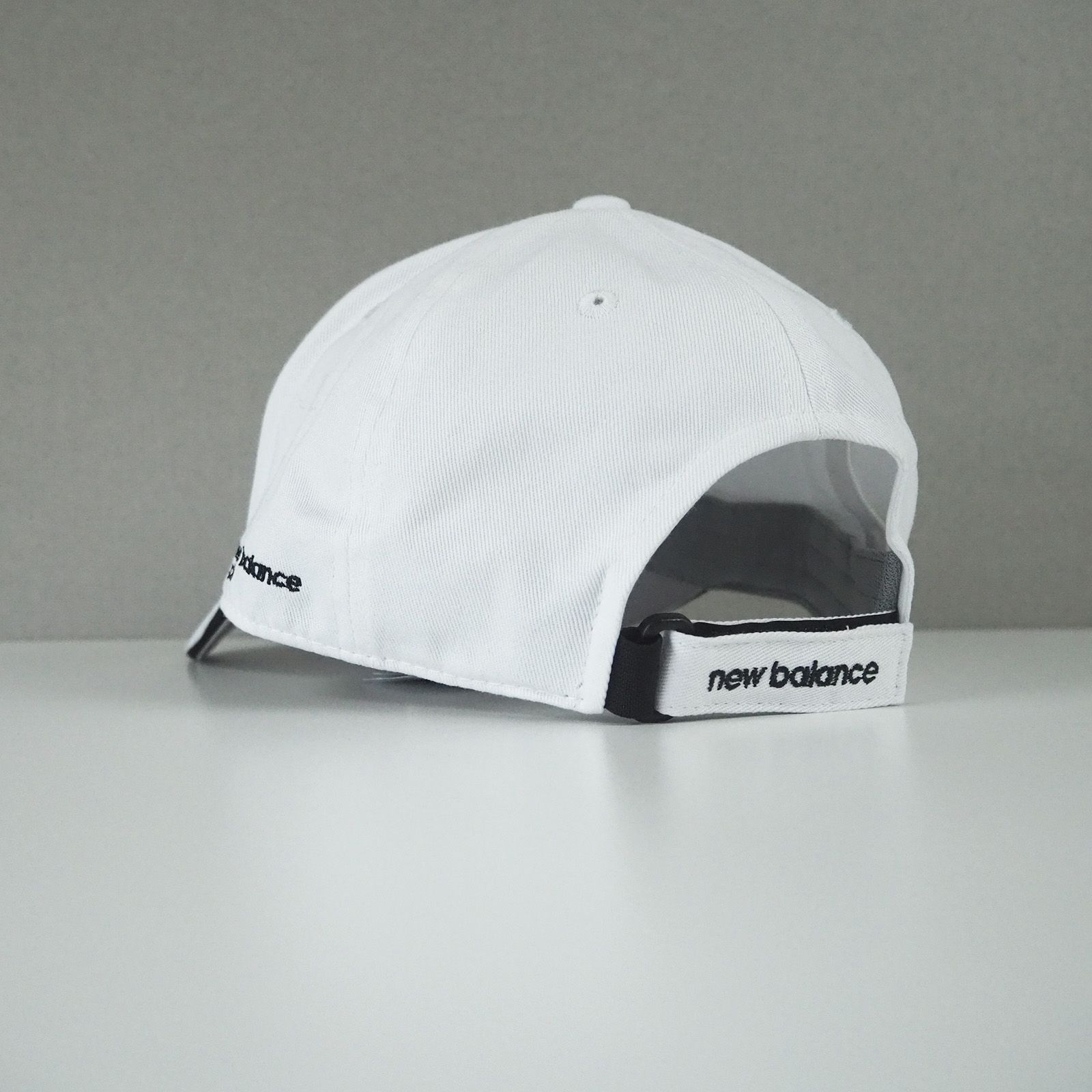 ラフ＆スウェル ゴルフキャップ フラット ホワイト フリーサイズ 新品