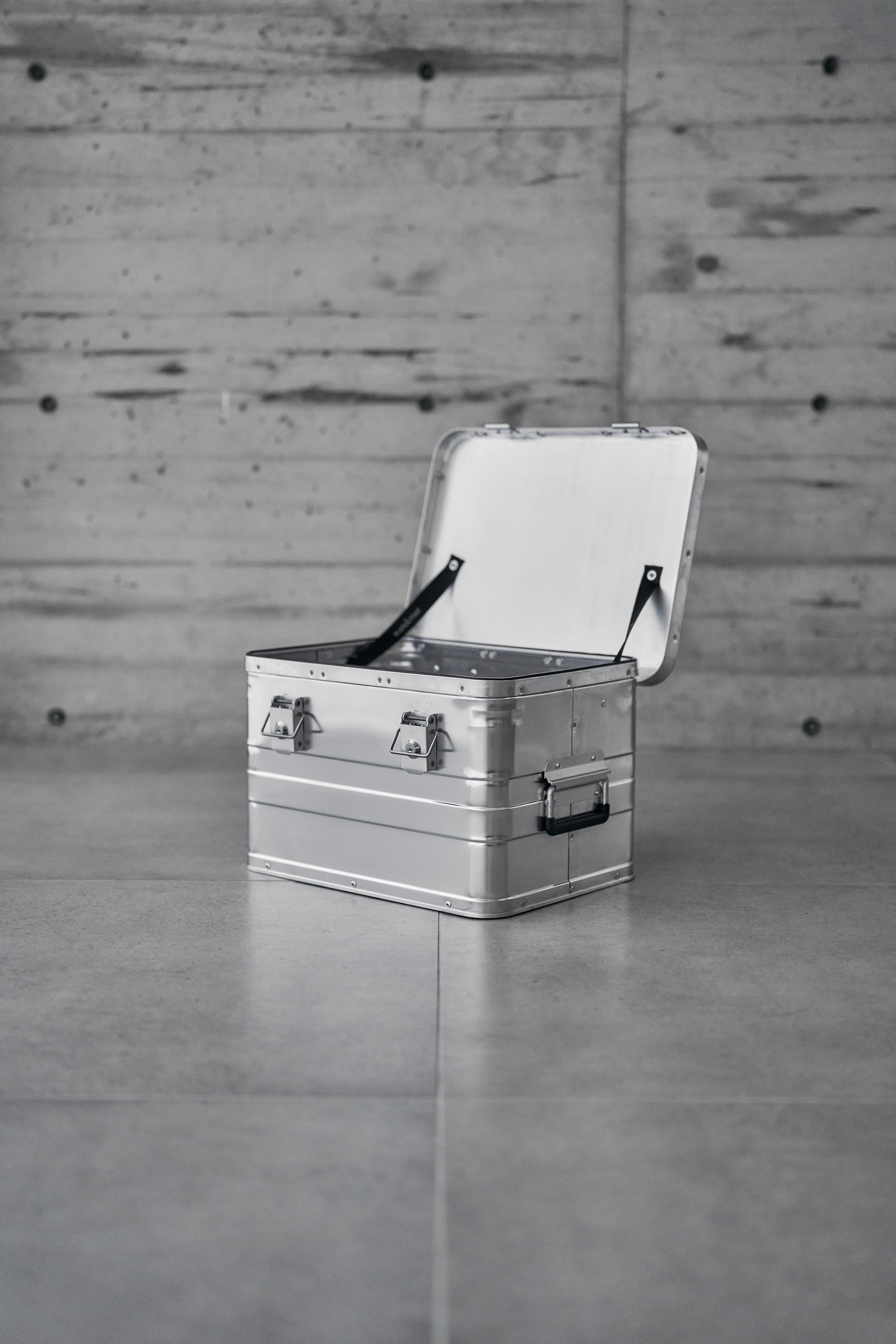 Wanderout / Universal Box 29L – wanderout