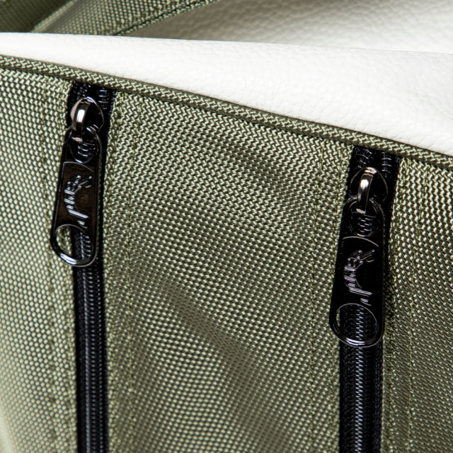 JONES】UNISEX シューズバッグ オリーブ