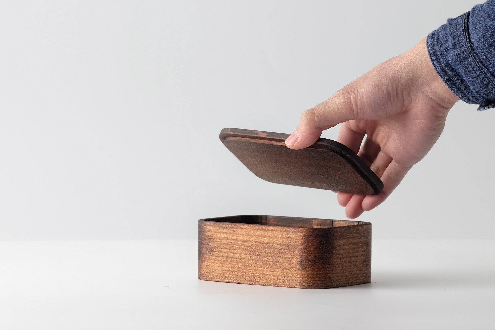 うるしの弁当箱（拭き漆）子ども弁当箱｜杉の木クラフト