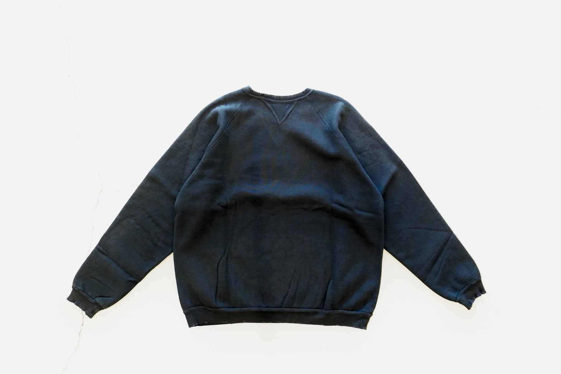 A.PRESSE / Vintage Double V Sweatshirt – web-inter