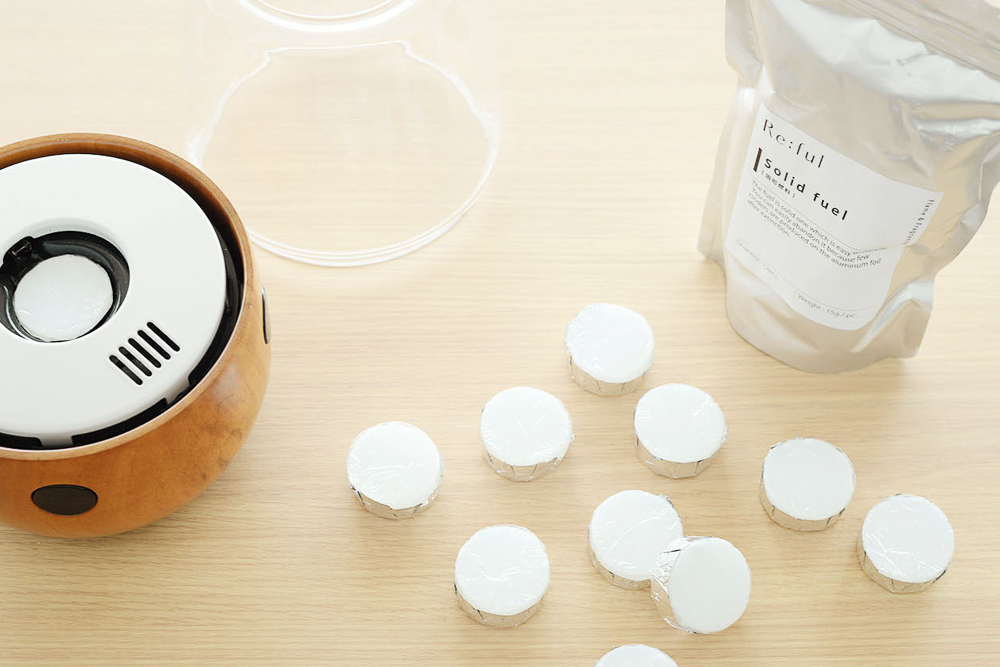 トヨトミの癒やし系ランタンが正式発売！ 炎のゆらめきを卓上で愉