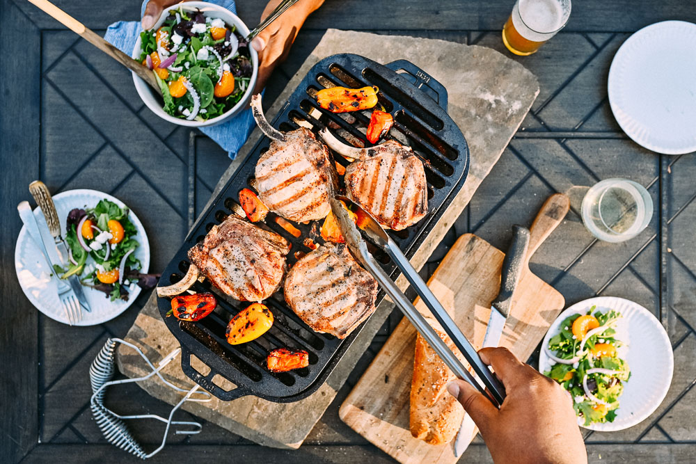 ロッジの超ロングセラーBBQグリルが、大幅アップデートで「プロ」仕様